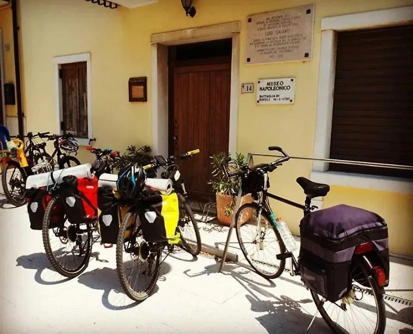 Konukevi Locanda Al Museo Rivoli Veronese İtalya
